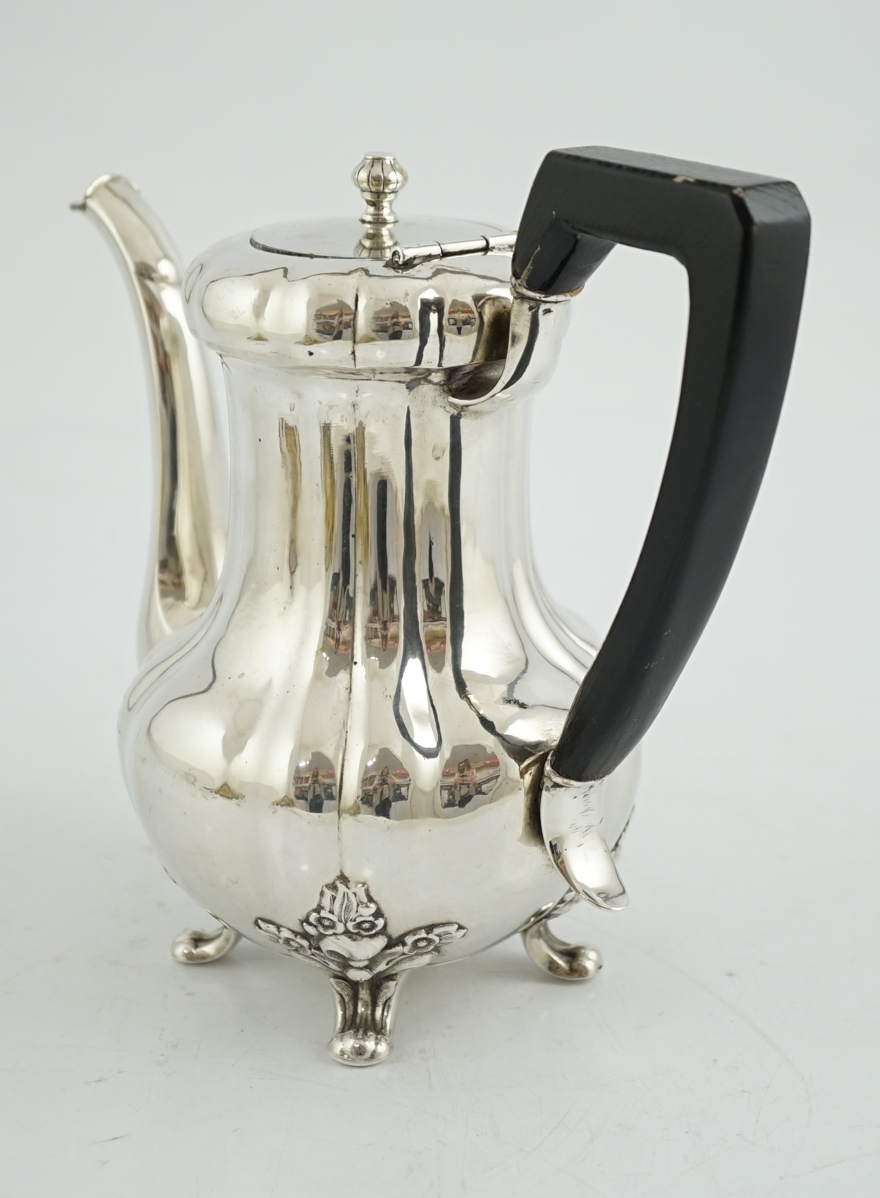 A mid 19th century Russian 84 zolotnik silver baluster coffee pot